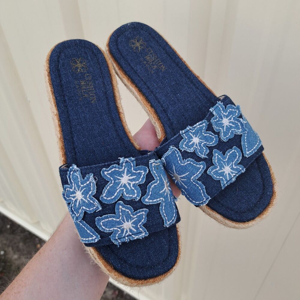 NEW Avon Cushion Walk Denim Blue Slide Sandals Espadrilles Women US Size 7